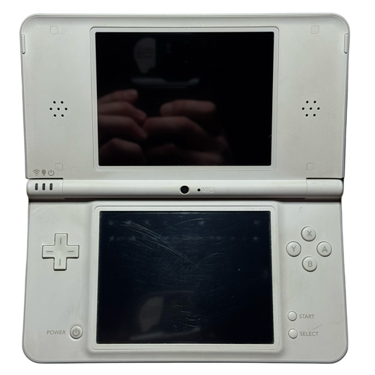 Modded Nintendo DSI XL with new charging cable