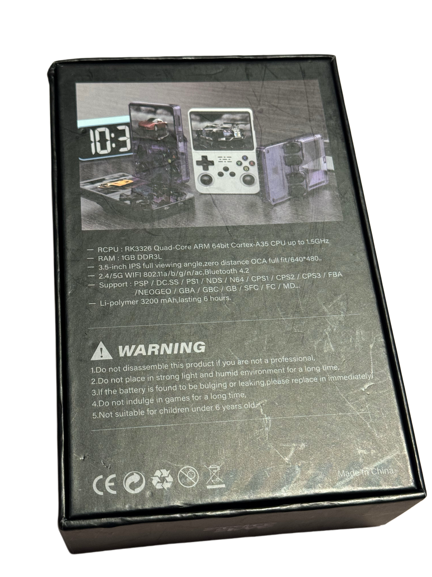 R36S Game console with all the best GameBoy games