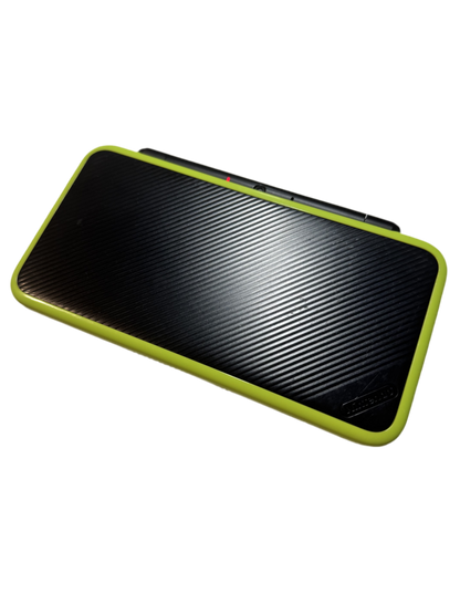 Modified Nintendo New 2DS Xl with new charge tab