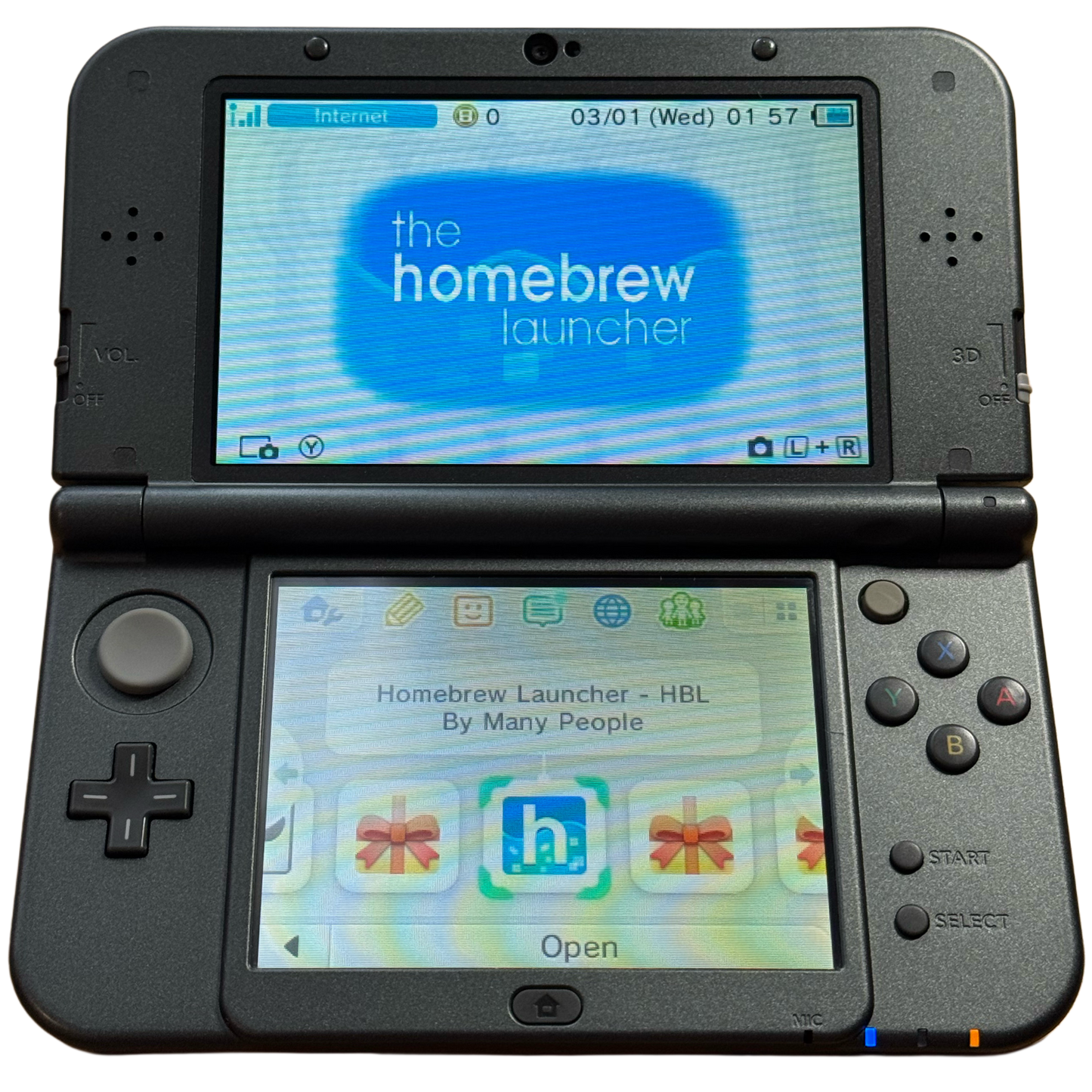 Modified Nintendo New 3DS Xl with new charge tab